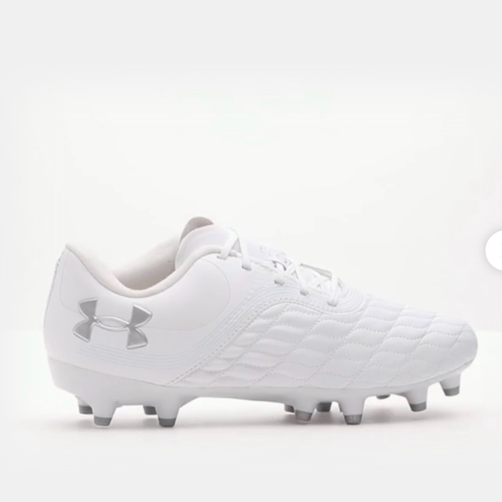 UA Magnetico Select 3.0 FG Soccer Cleats boys Sz 2.5Y